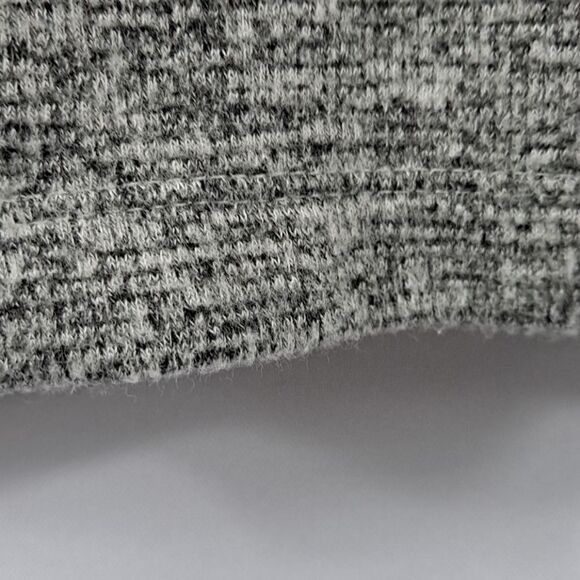 Gap ladies turtleneck top NWOT - Picture 9 of 9